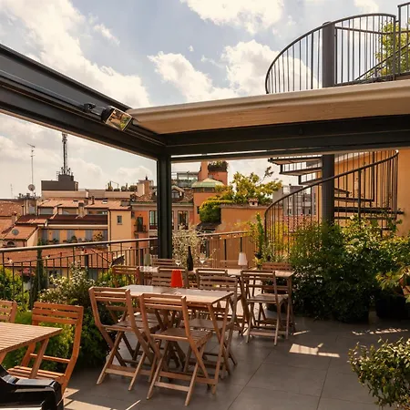 Bob W Ticinese Milan