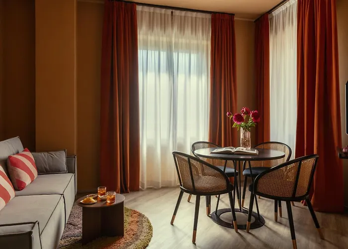 Bob W Ticinese Lejlighedshotel Milano