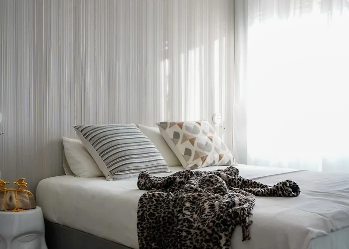 Bob W Ticinese Lejlighedshotel 4*