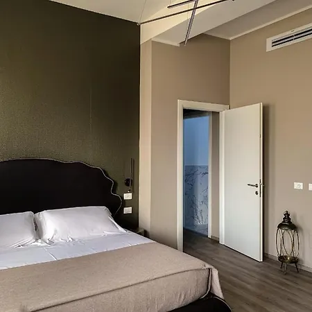 Bob W Ticinese Aparthotel